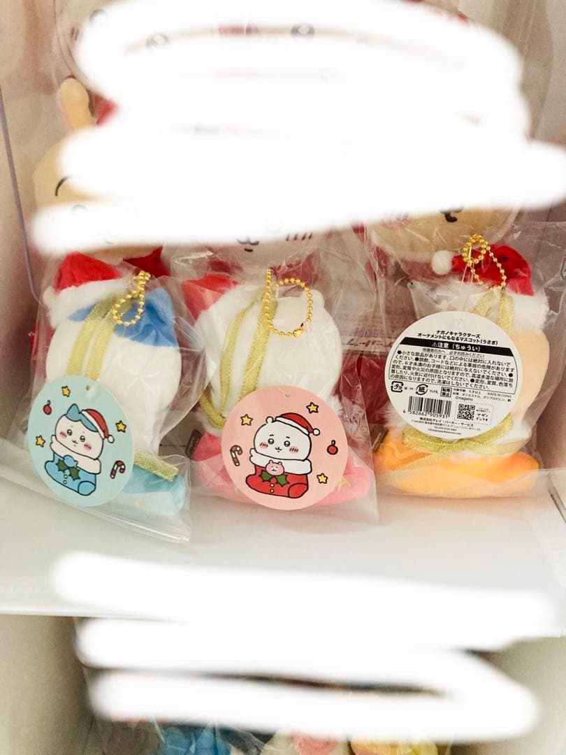 ちいかわ クリスマス オーナメントにもなるマスコット　ハチワレ　うさぎ