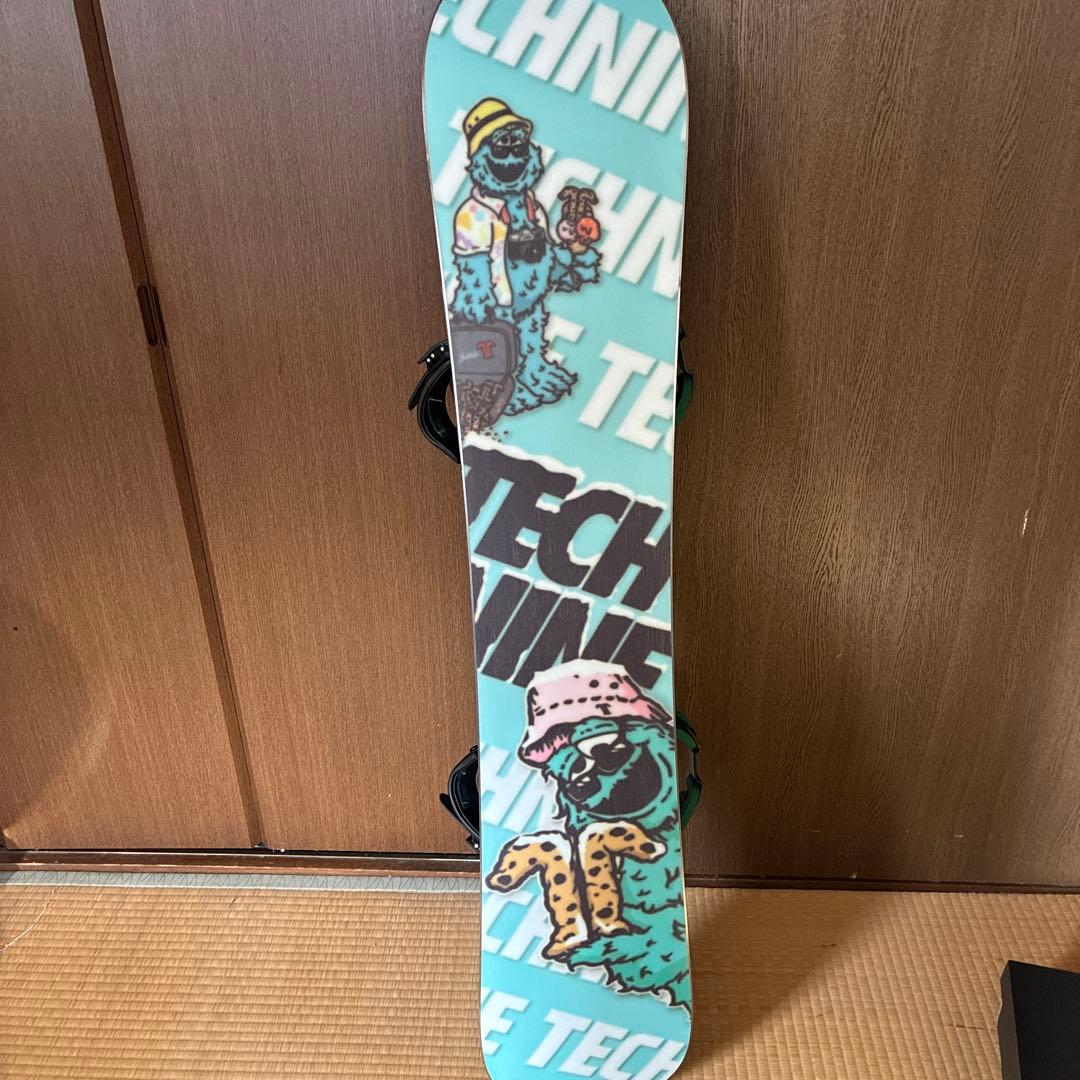 TECHNINE スノーボード板