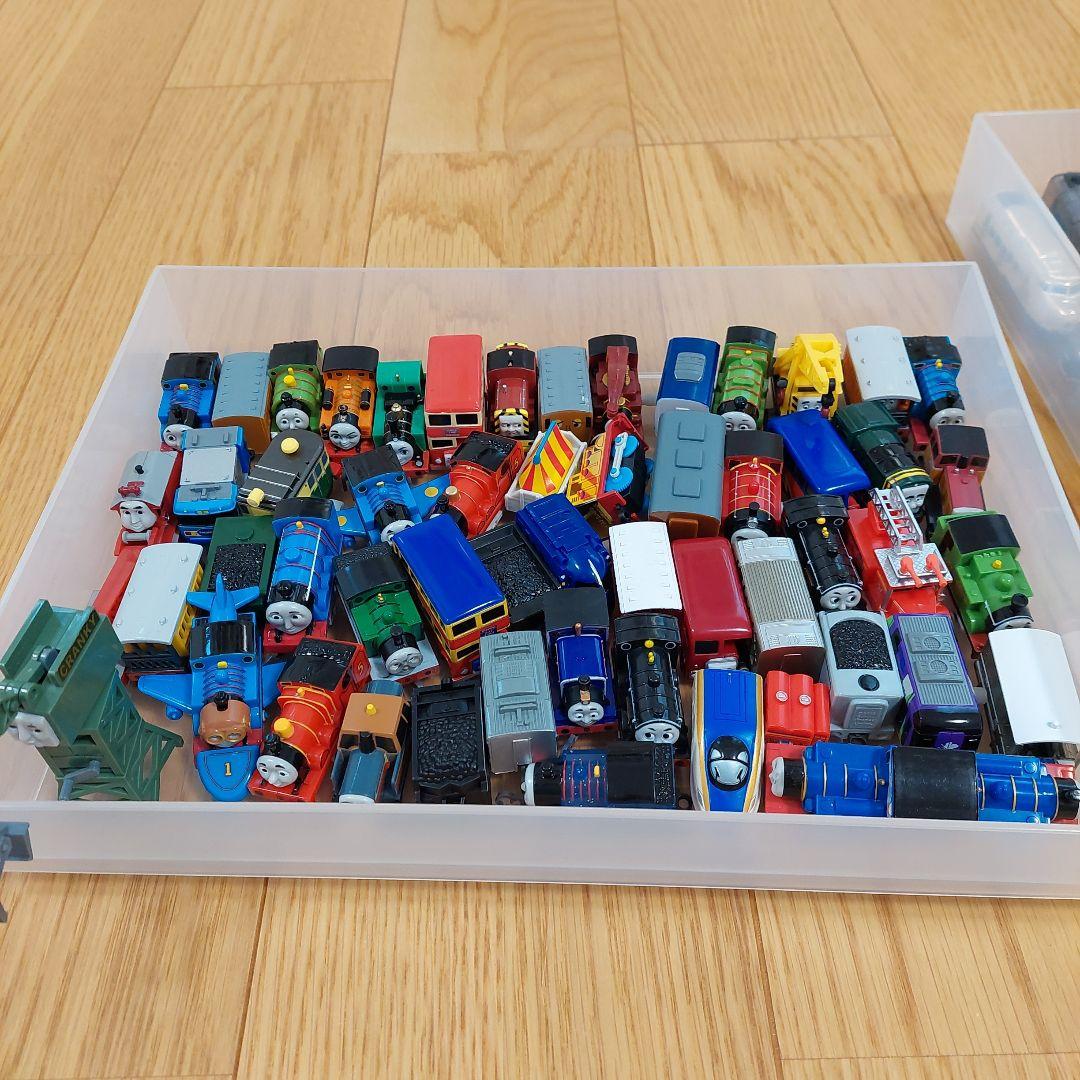 カプセルプラレール　トーマス　他