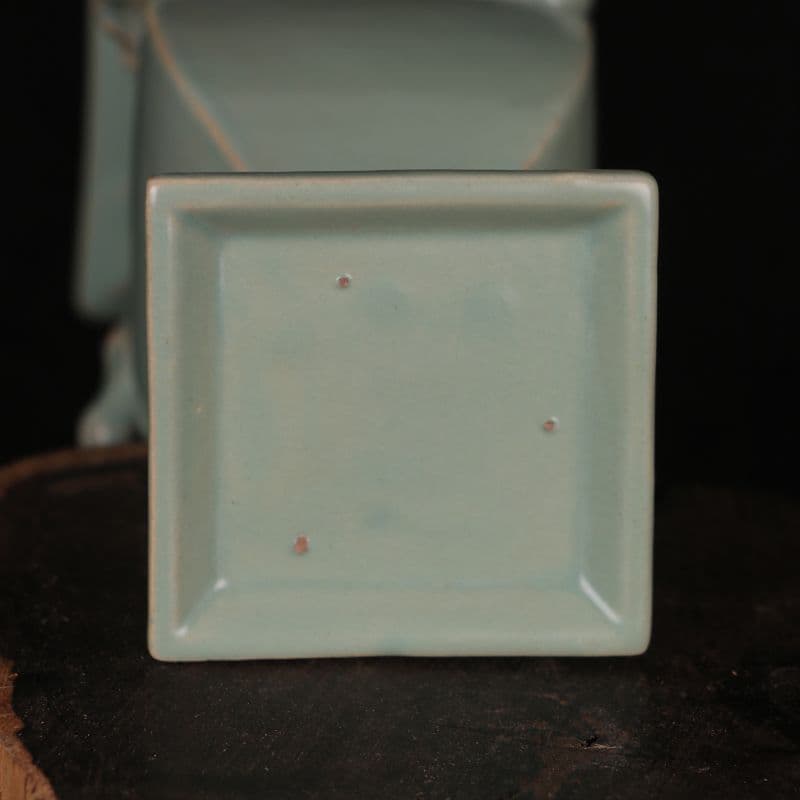 宋  汝窯  青釉   四羊尊瓶   現代工芸品 美術品 置物