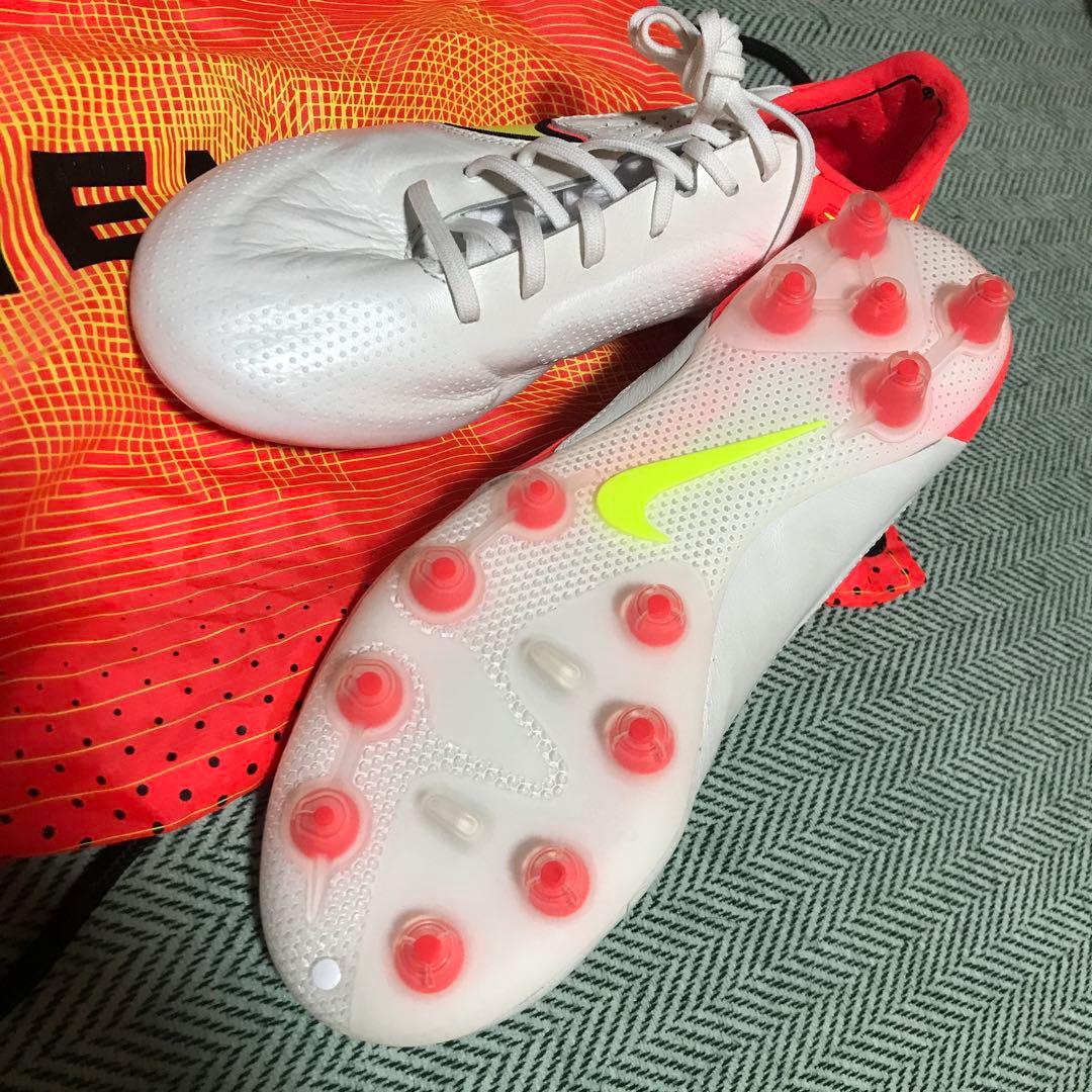 新品未使用　NIKE ティエンポ レジェンド 9 エリート HG 24cm