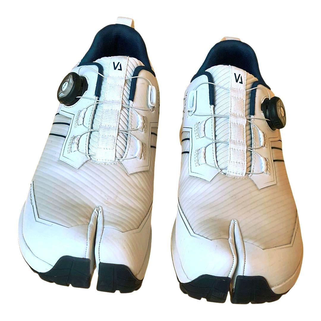 ♠【ヴァルタン】✨極美品　足袋ゴルフシューズ　ホワイト/白　27