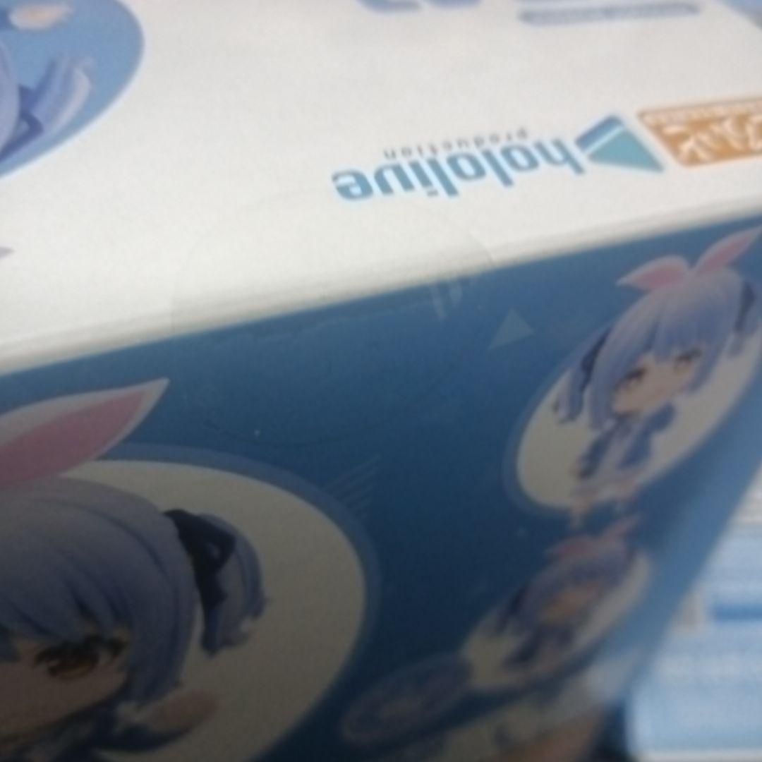 ☆新品☆未開封！ねんどろいど　ホロライブ　兎田ぺこら＆雪花ラミィ