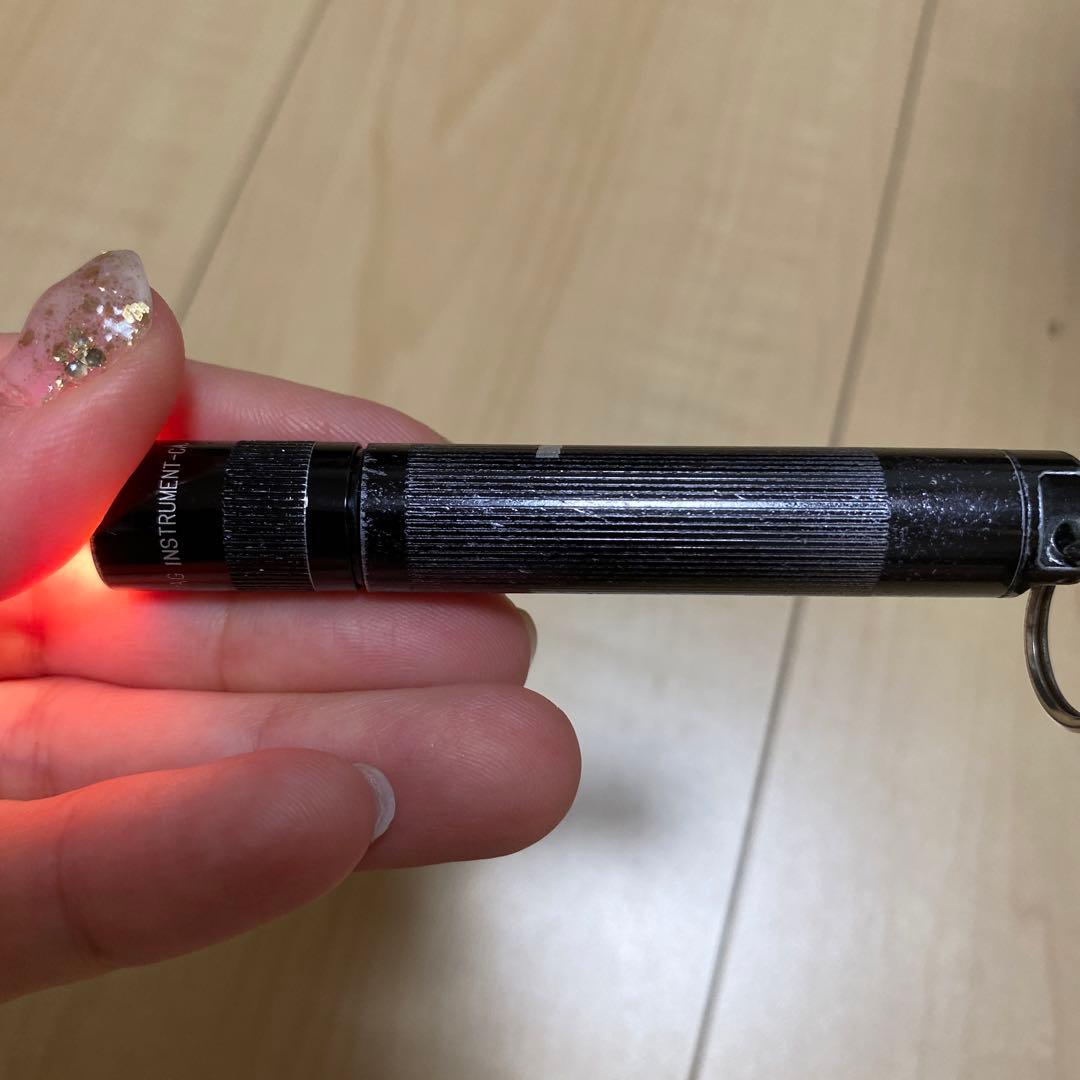 希少　レア　supremeミニマグライト　初期 点灯動作確認済み