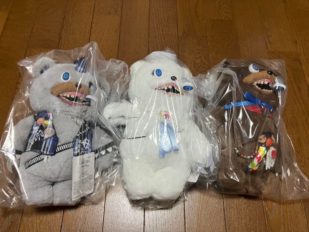 新品タグ付き　ハミクマ　ぬいぐるみUSJ ハロウィーン・ホラー・ナイト　３点