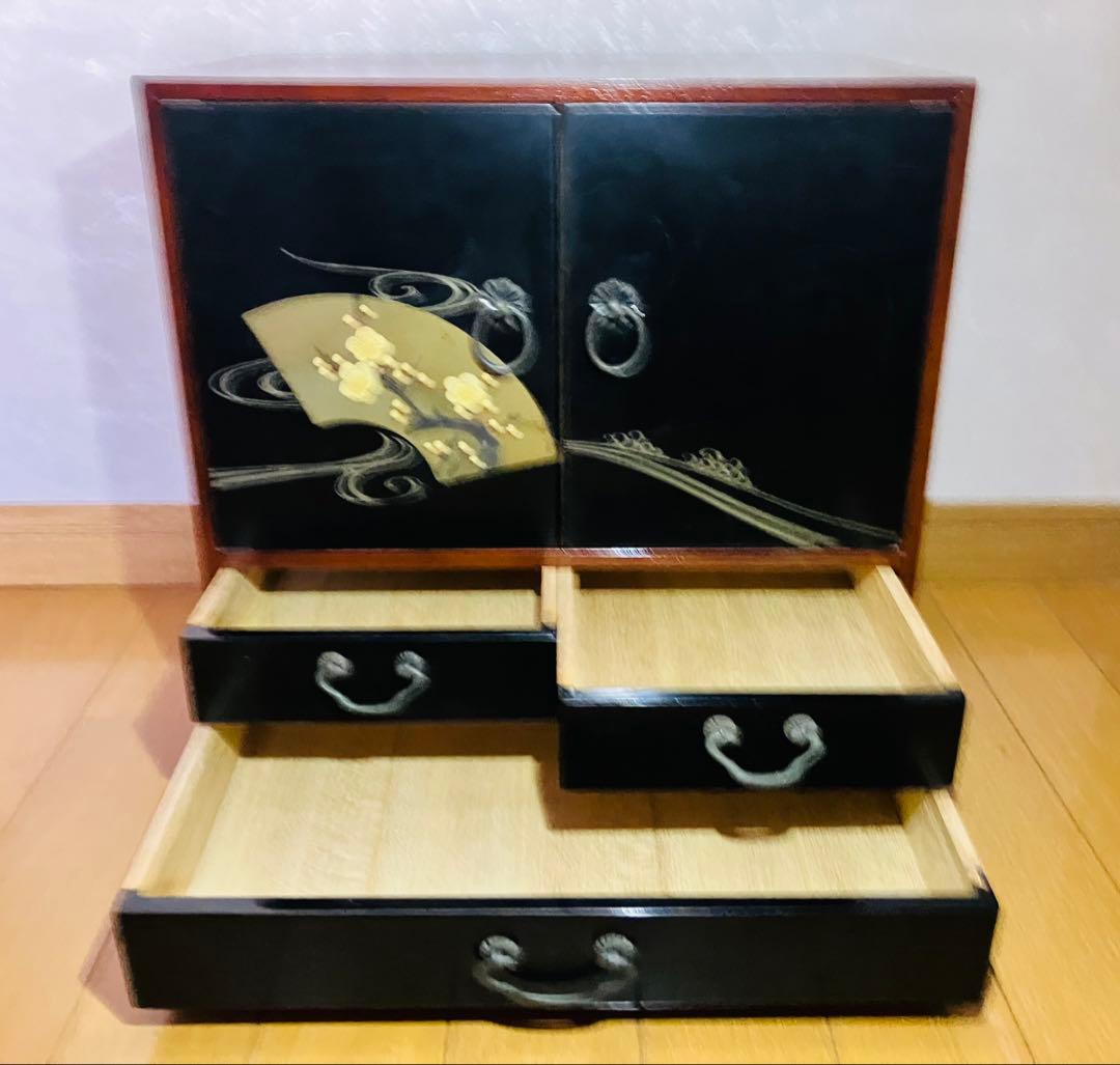 扇子模様の木製箪笥　時代箪笥　民芸箪笥　昭和レトロ　装飾金具　整理箪笥　桐箪笥