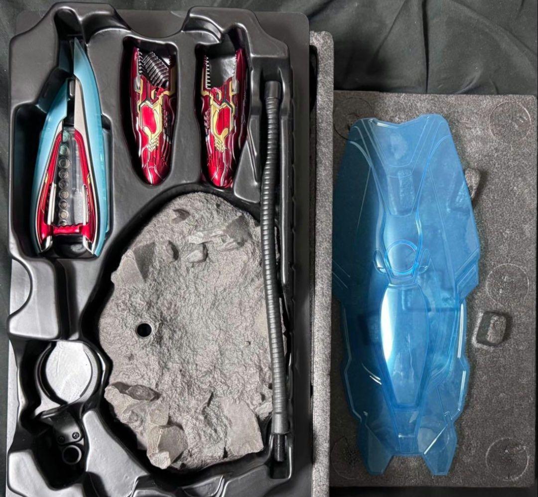 ホットトイズ　アベンジャーズ　アイアンマン・マーク８５　バトルダメージ版