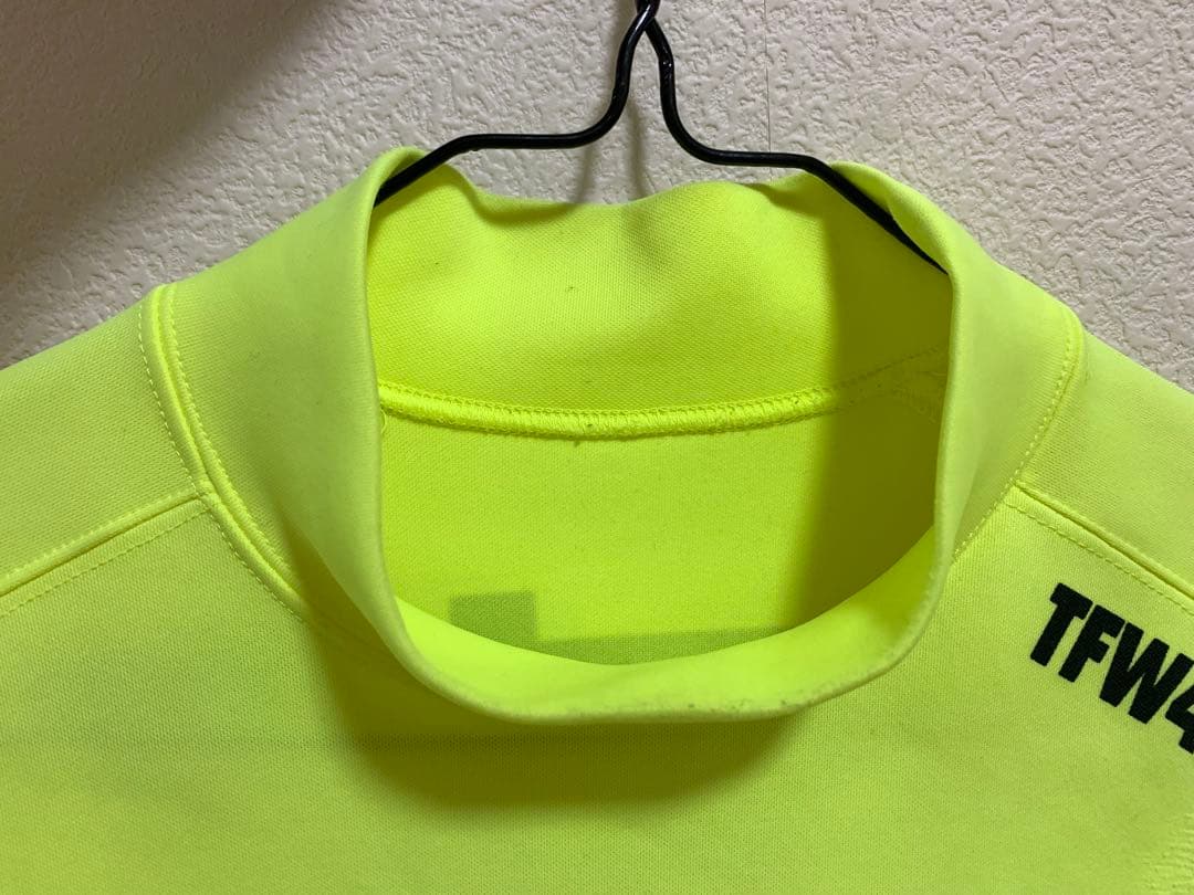 最終値下げ‼️TFW49 モックネック 半袖シャツ