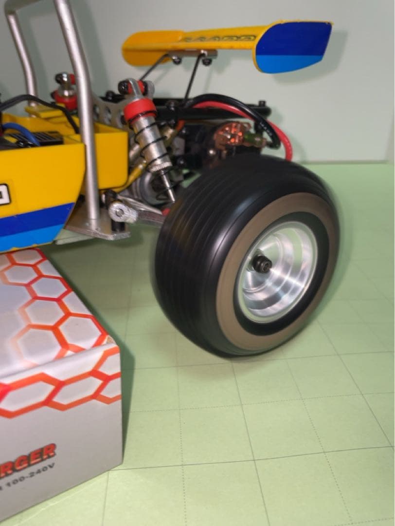 京商スコーピオン