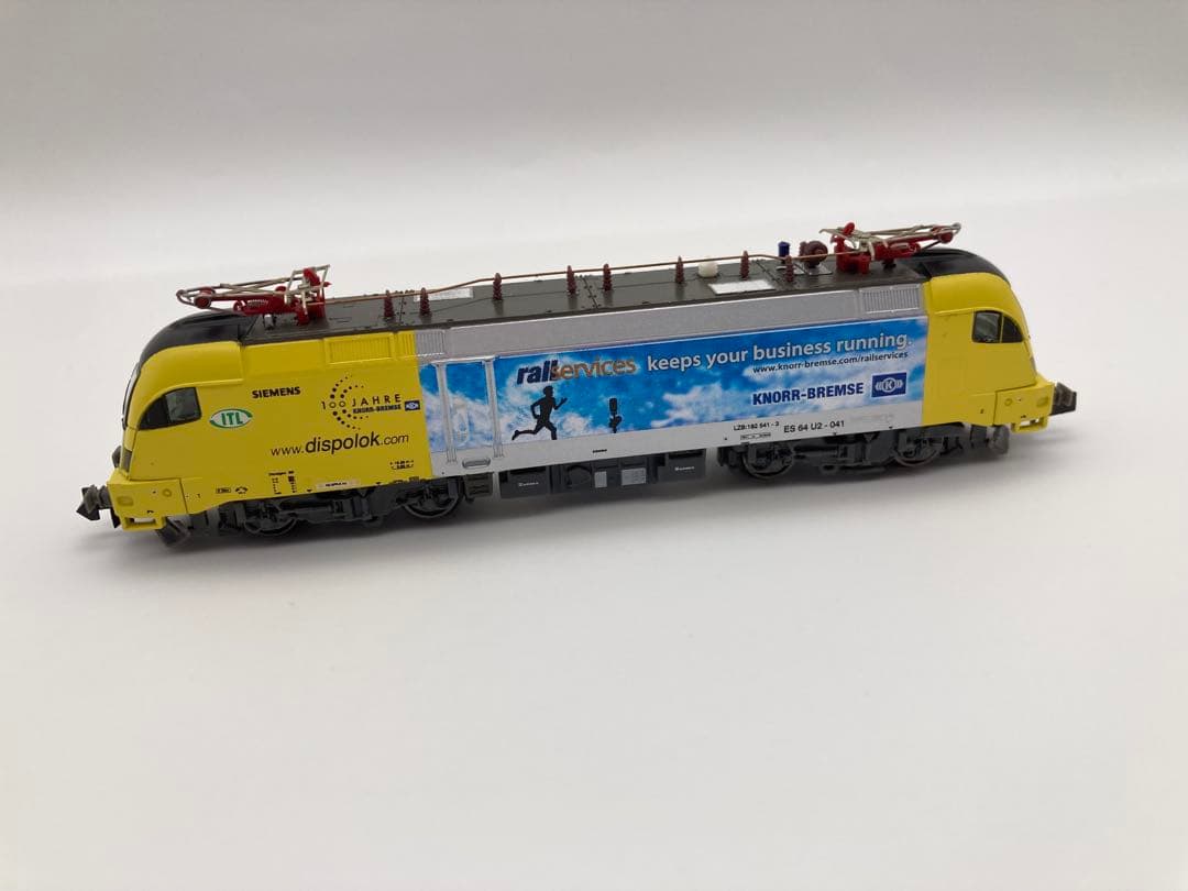 HOBBYTRAIN タウルス ES64U2 Nゲージ