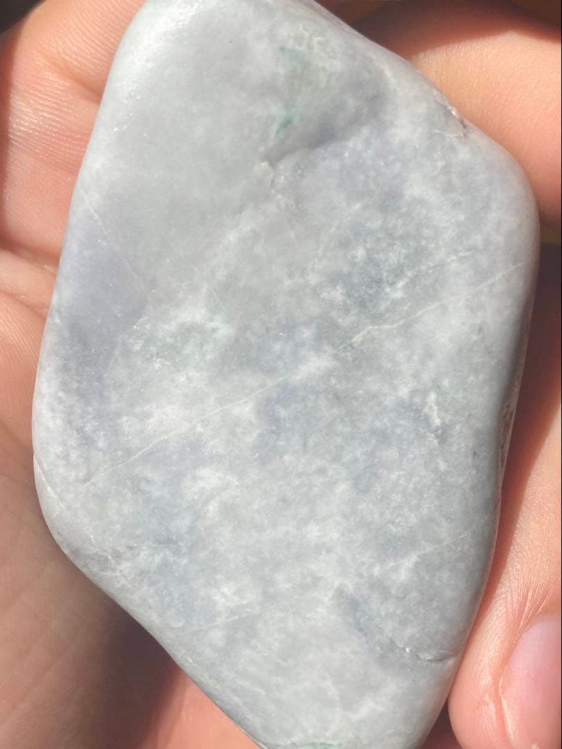 【コレクター放出品】糸魚川翡翠　鮮やかな翠色　70年以上前に採石された翡翠