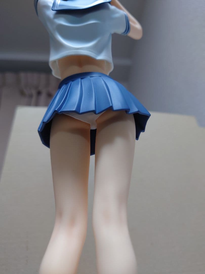 【国内正規品・美品】カントク セーラー服のまんなか 1/6 フィギュア