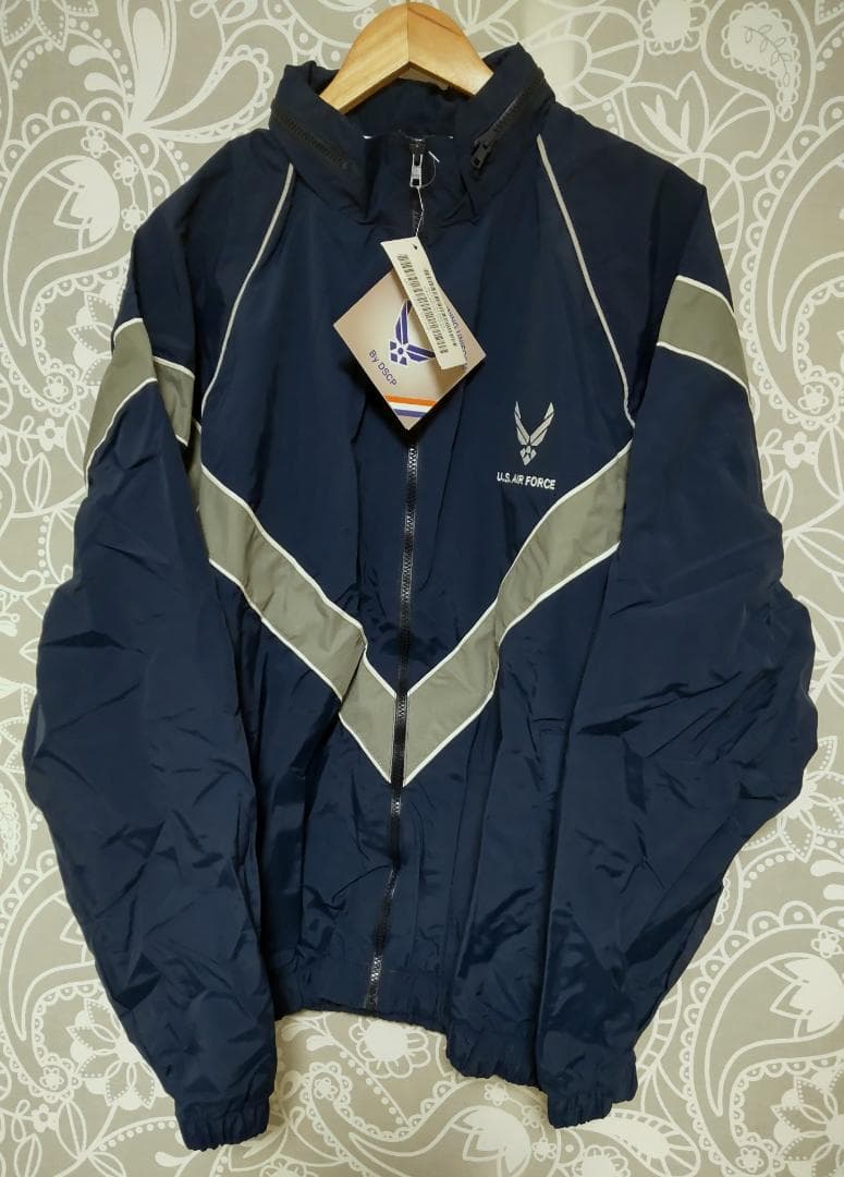 米空軍 USAF PTU トレーニング ジャケット (XXL/S)