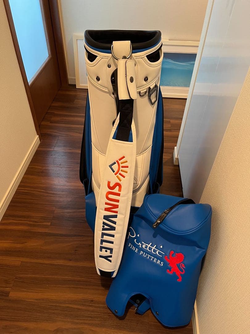 美品／限定廃盤モデルPiretti ゴルフキャディバッグPR-CB0006YS