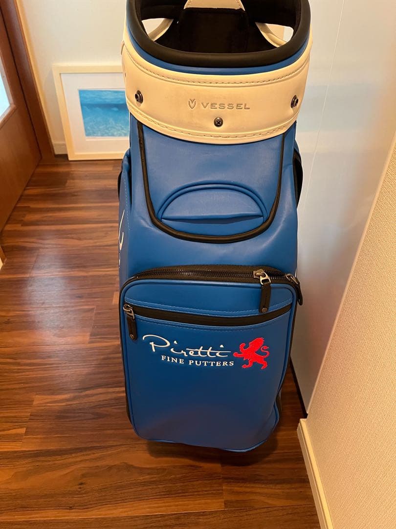 美品／限定廃盤モデルPiretti ゴルフキャディバッグPR-CB0006YS