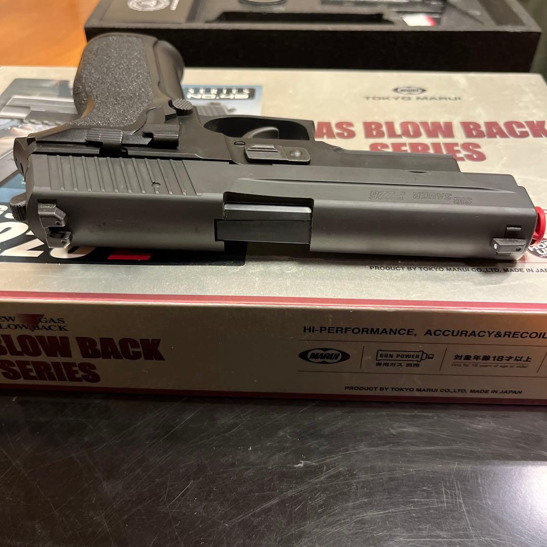 ト*モ様 東京マルイ ガスブローバックガン SIG SAUER P226 E2