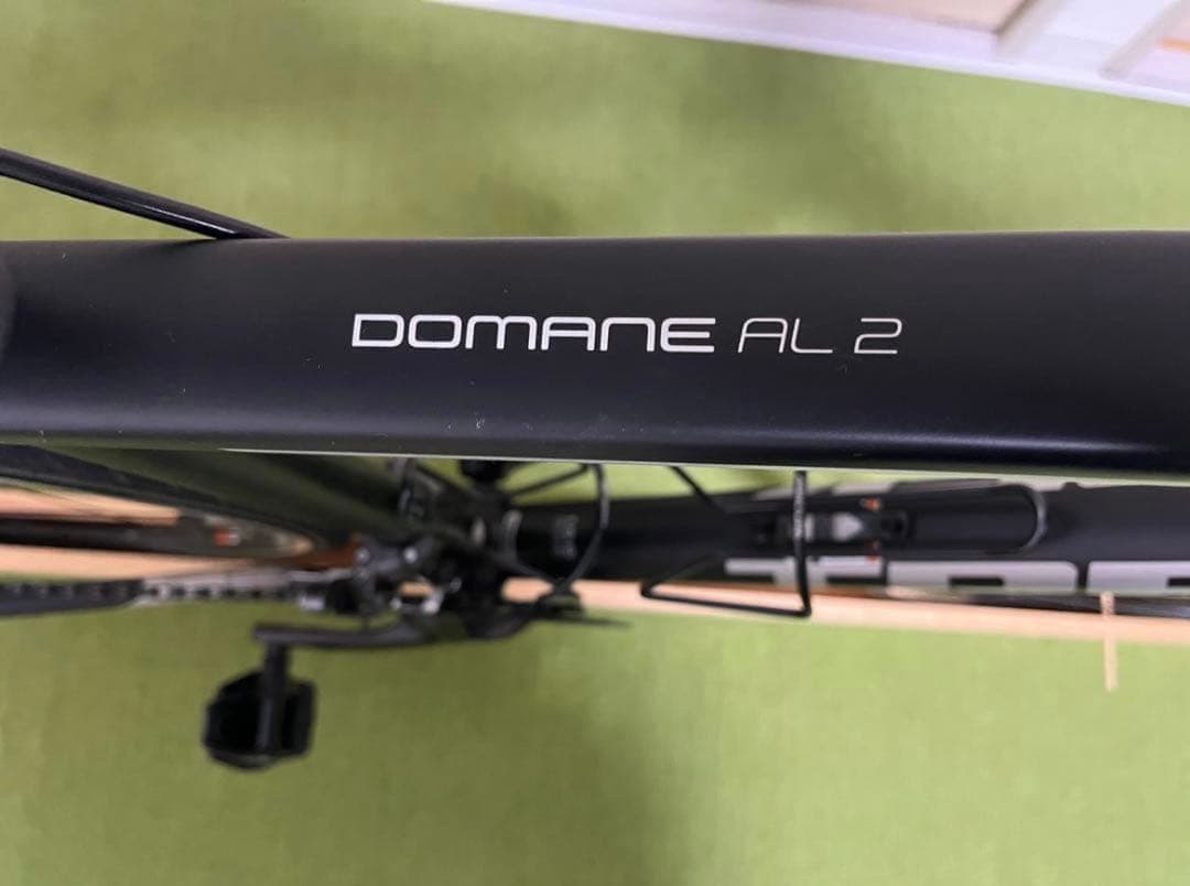 TREK Domane AL2 52 フレーム　輪行袋付き