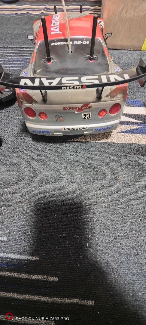 Nissan ラジコンカー