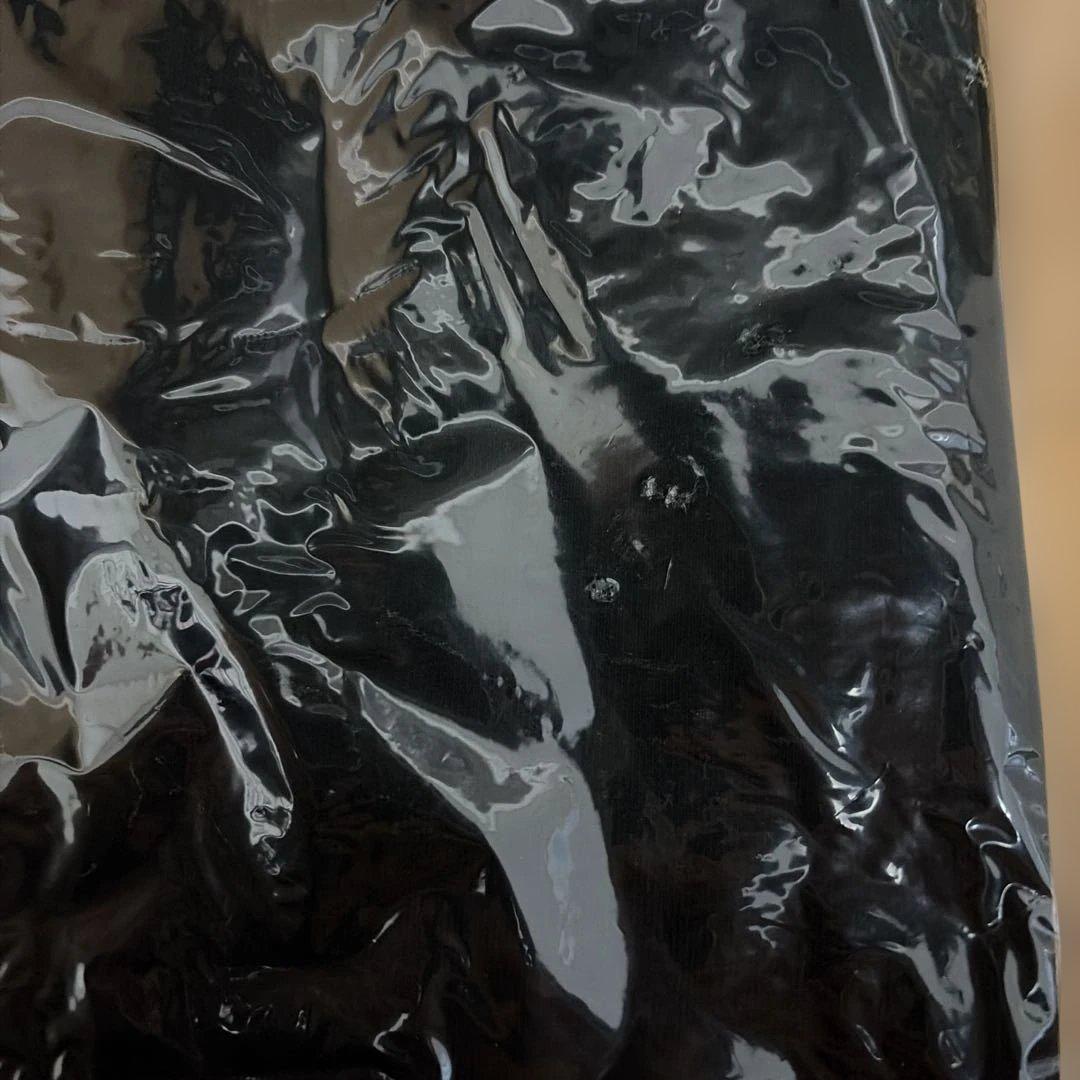 ヤバイTシャツ屋さん　クロミ　Tシャツ