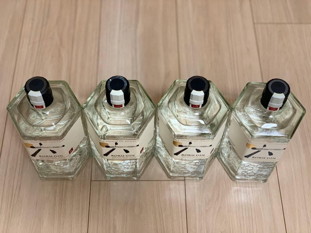 【最終値下げ】 サントリー　六ジン　700ml 4本セット