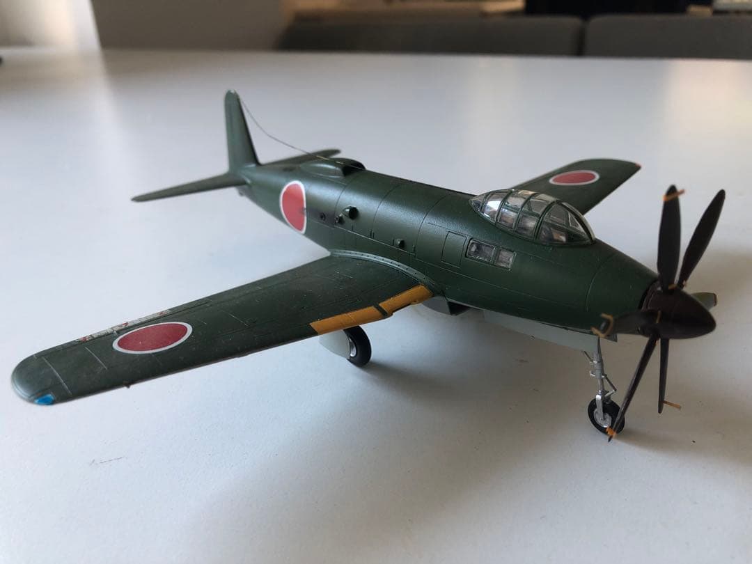 R2Y景雲1/72モデル完成品、日本海軍試作偵察機です。