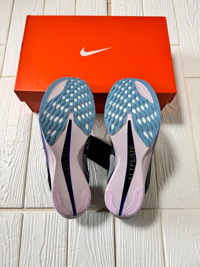 NIKE ストリークフライ2 新品 27.5㌢