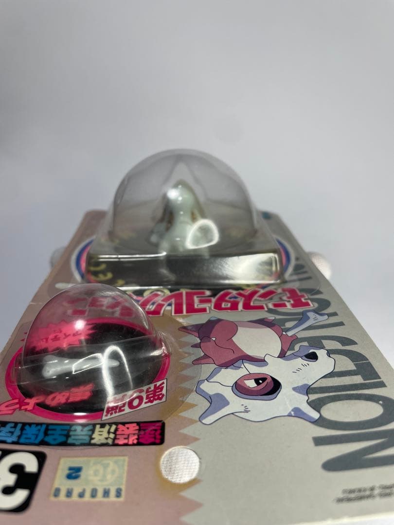 ポケモンフィギュア モンスターコレクション 32 カラカラ