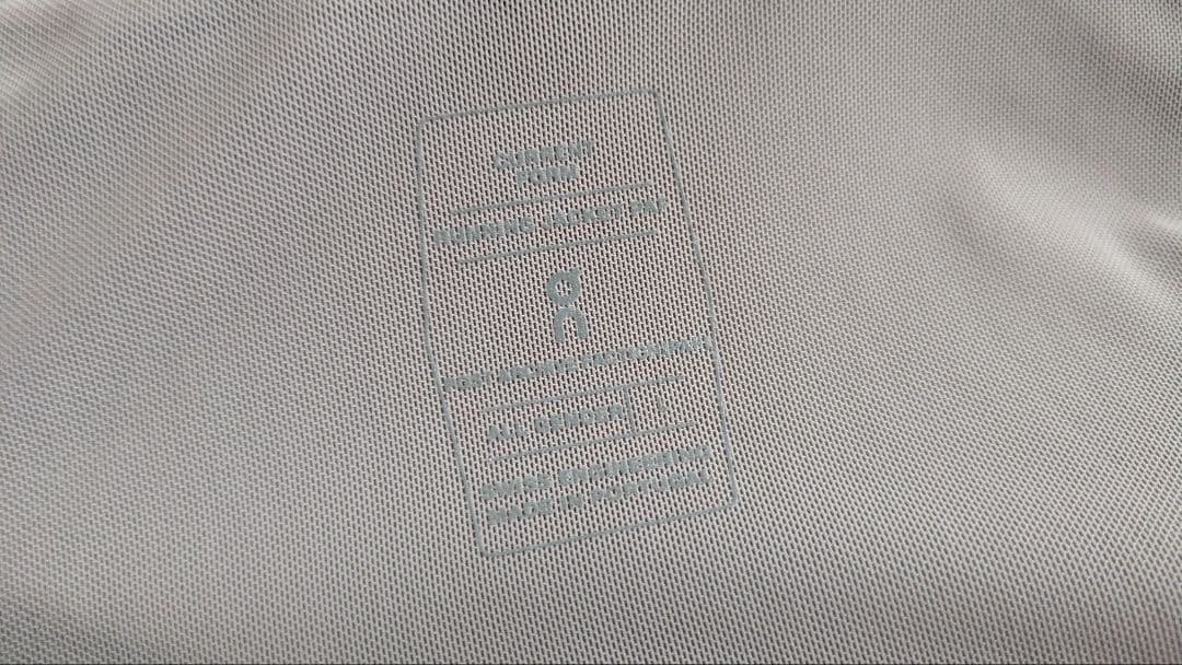 On　ランニングジャケット　ジンク