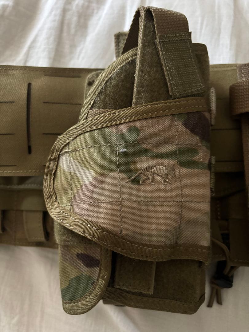 タスマニアンタイガー　ホルスター　マルチカム