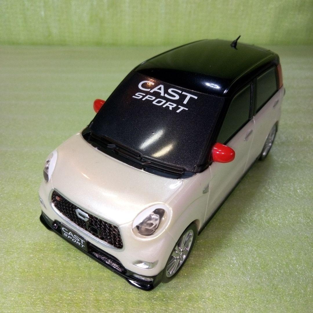 DAIHATSU　CAST Sport　プルバックカー　ミニカー　箱入り　箱あり