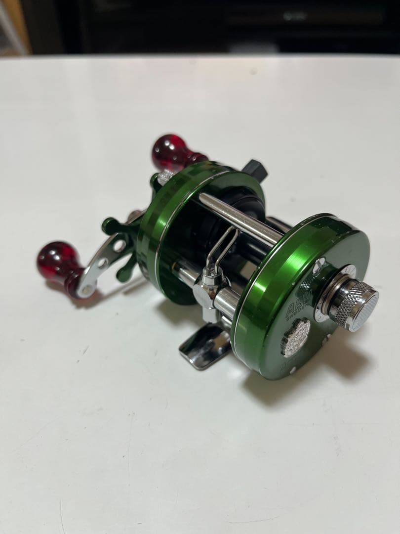 アブ　ABU アンバサダー　2500c グリーン