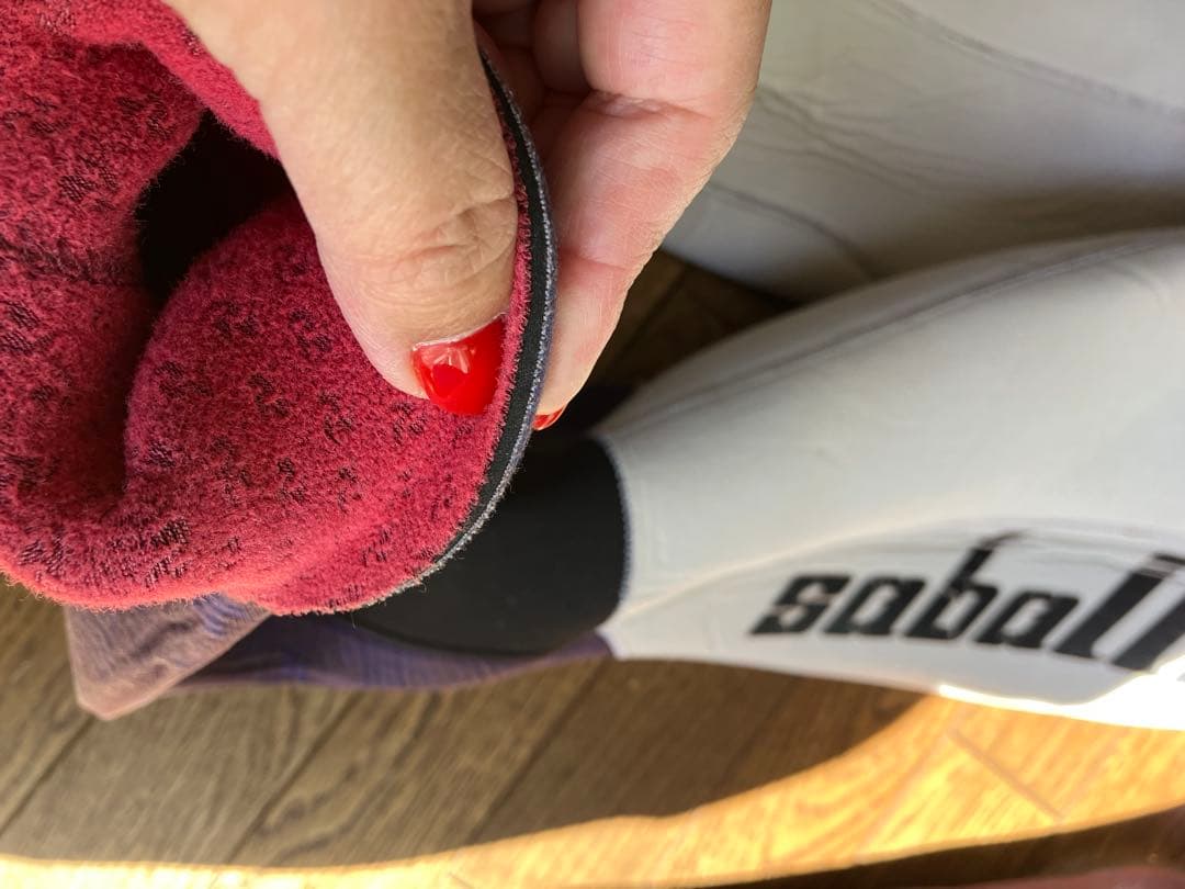 サバーレウエットスーツ　ボーイズ セミドライ　 ブラック/ホワイト/パープル