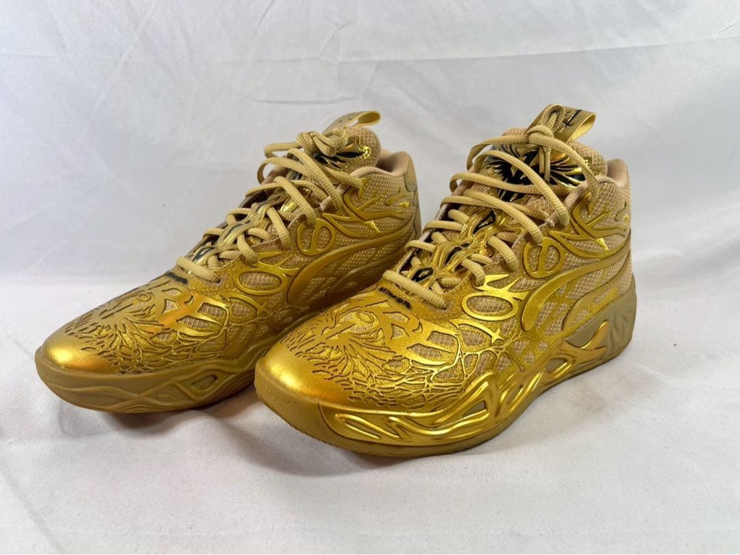 ⑥ PUMA MB.04 Golden Child バスケットボールシューズ
