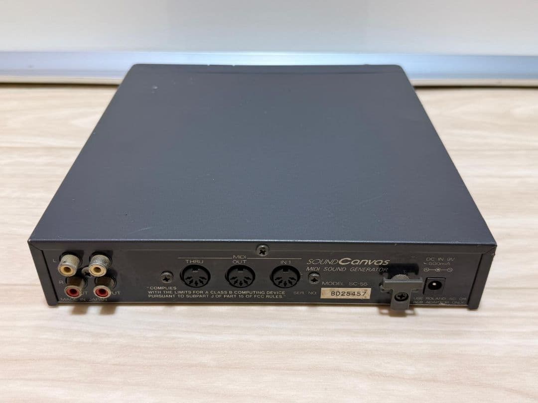 Roland MIDIインターフェース SOUND Canvas SC-55