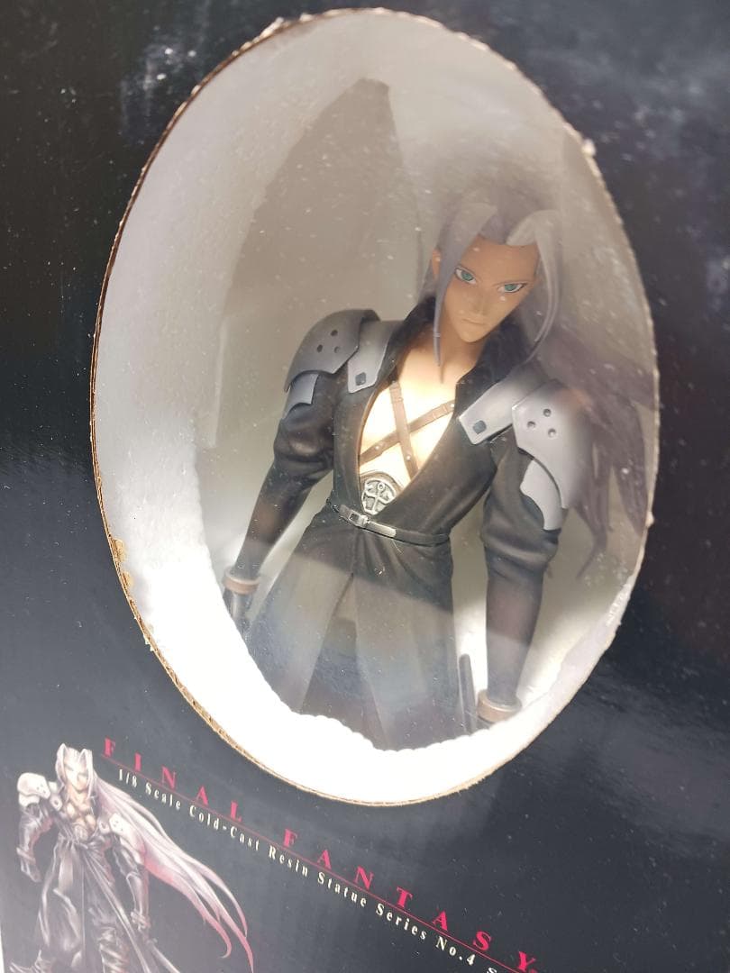 未開封品 ファイナルファンタジー7 コールドキャスト 　セフィロス　1/8