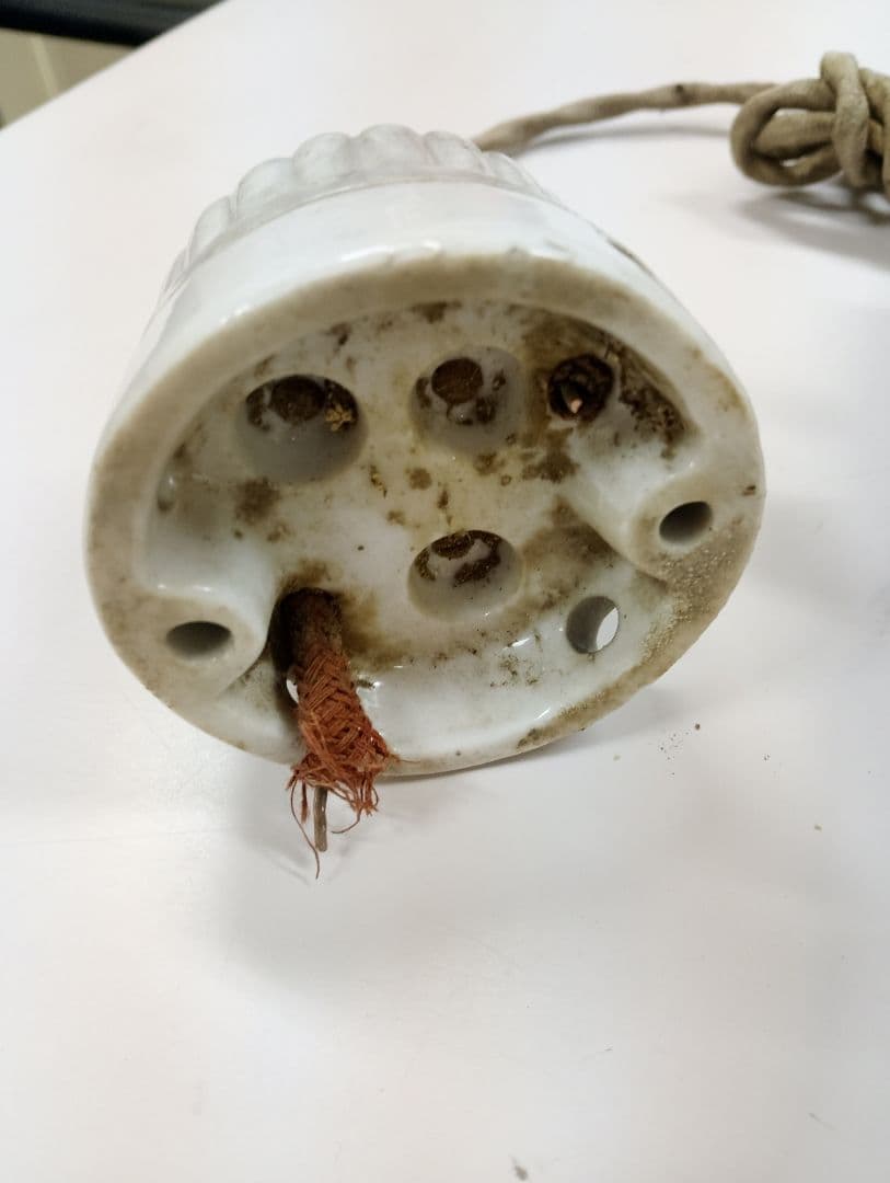 博物館に収蔵したい、ナショナル二股ソケット