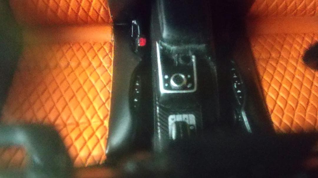 GT SPIRIT1/18 メルセデス ベンツ G63 AMG