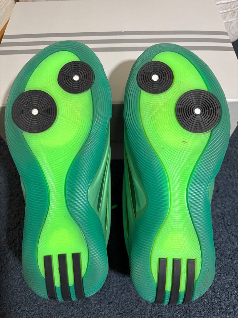 adidas バスケットボールシューズ グリーン