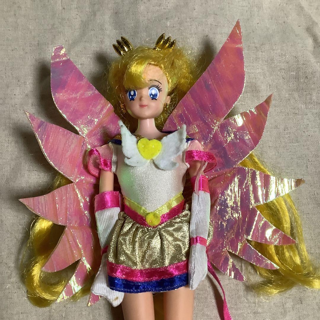 美少女戦士セーラームーン　エターナルセーラームーン　着せ替え人形