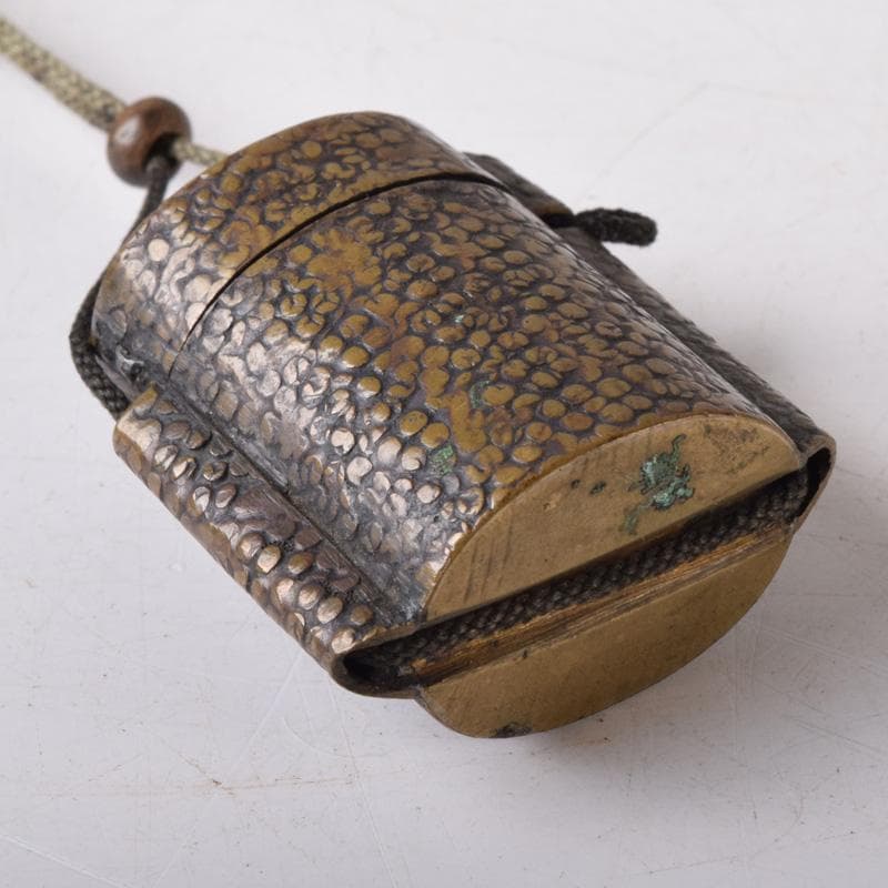 みみみ　時代提げ物　書道具　黄銅鎚目　矢立　筆　筆入　墨壺　C　7518