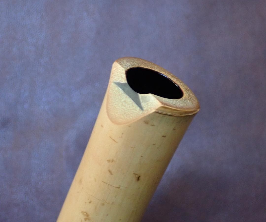 尺八 中西竹峯氏作 秀峯銘 琴古流 一尺九寸 長さ58cm 銀三線籐巻き