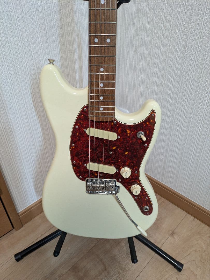 ギター Fender char mustang