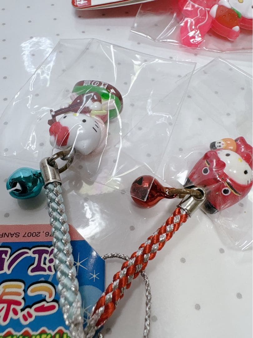 ハローキティ　ご当地　根付け　ストラップ　キーホルダー　まとめ売り　13点セット