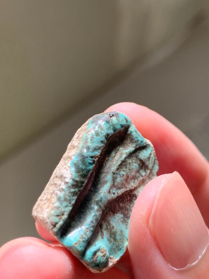 古代エジプト　副葬品　ホルスの目　ガンダーラ　スカラベ　ウシャブティ　出土　根付