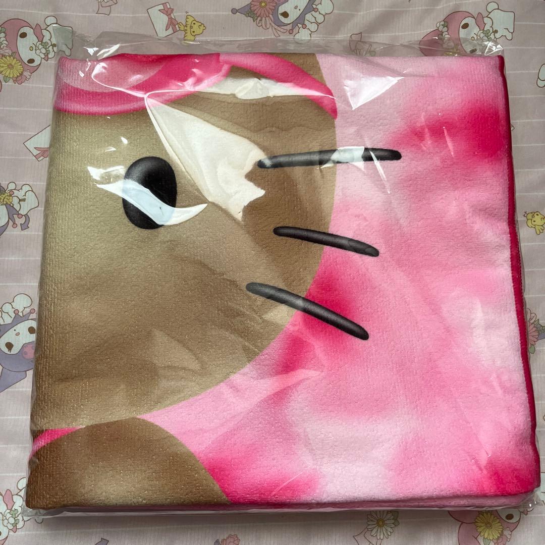 サンリオ　くるっとまわしてハローキティサマーチャレンジ！　BIGタオル