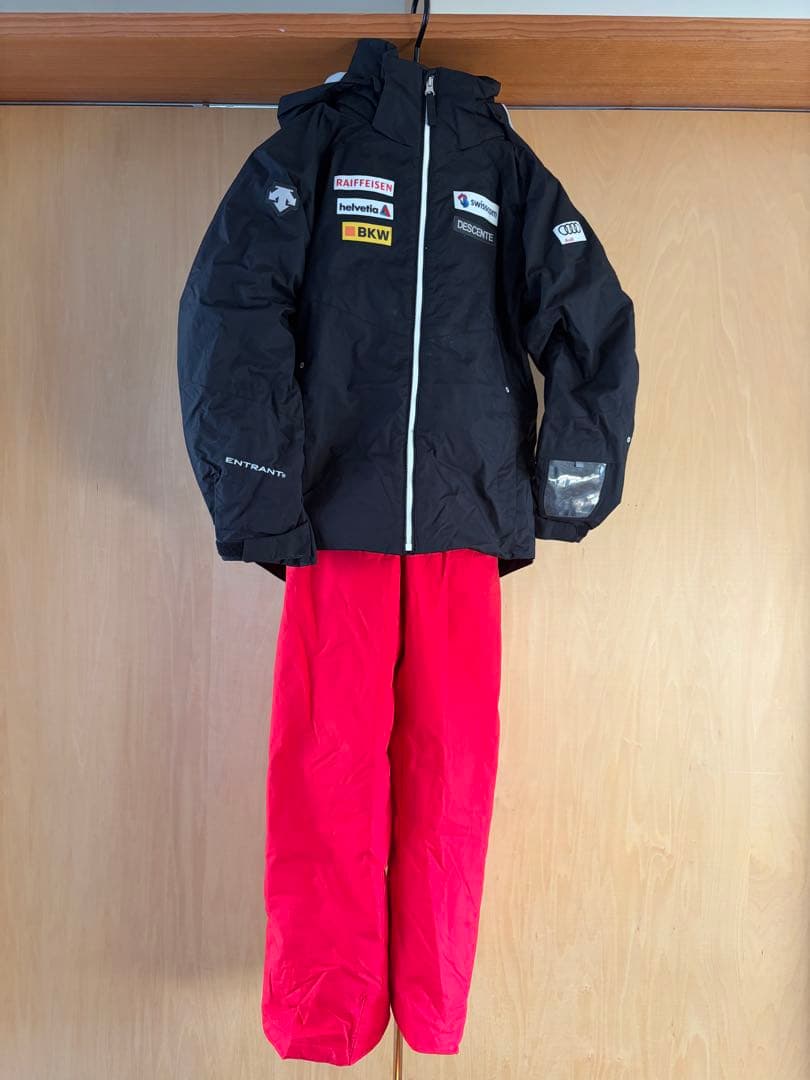 DESCENTE子供用スキーウェア150cm