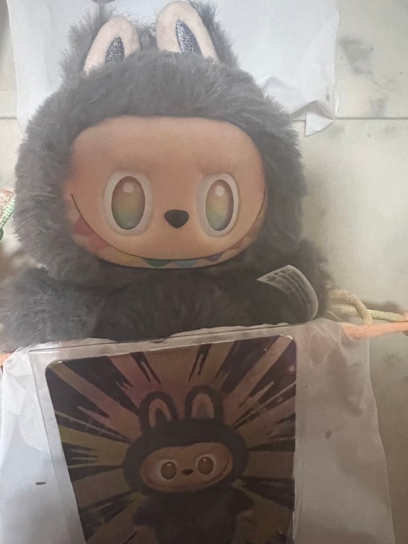 月*)様 【正規品】Labubu Big into Energy ラブブ シーク