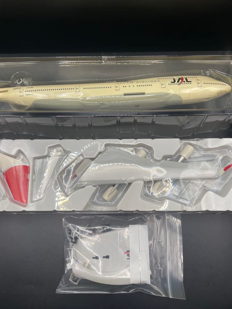 JAL Boeing 747-400 モデル 1:200 HOGAN