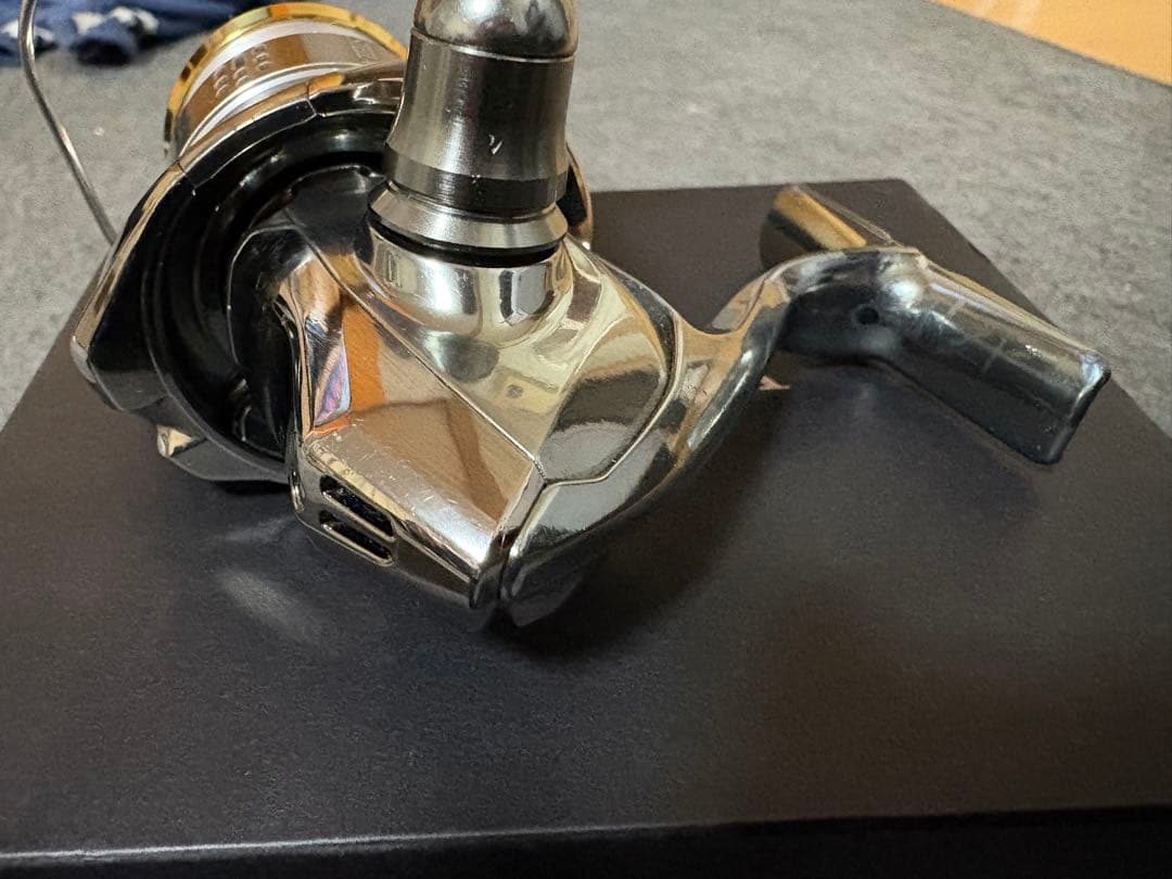 18STELLA C2000Sスピニングリール