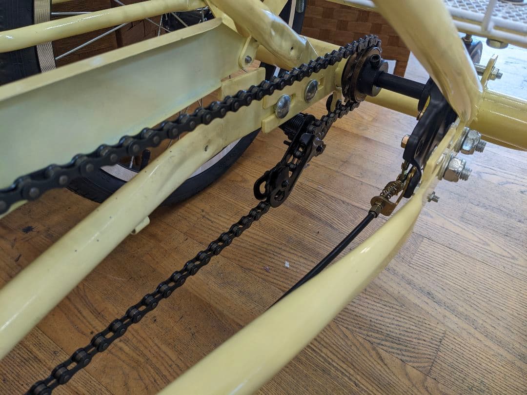 U005 三輪自転車　20インチ　イエロー